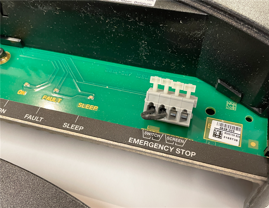 Raymarine VCM100 Voltage Converter Module