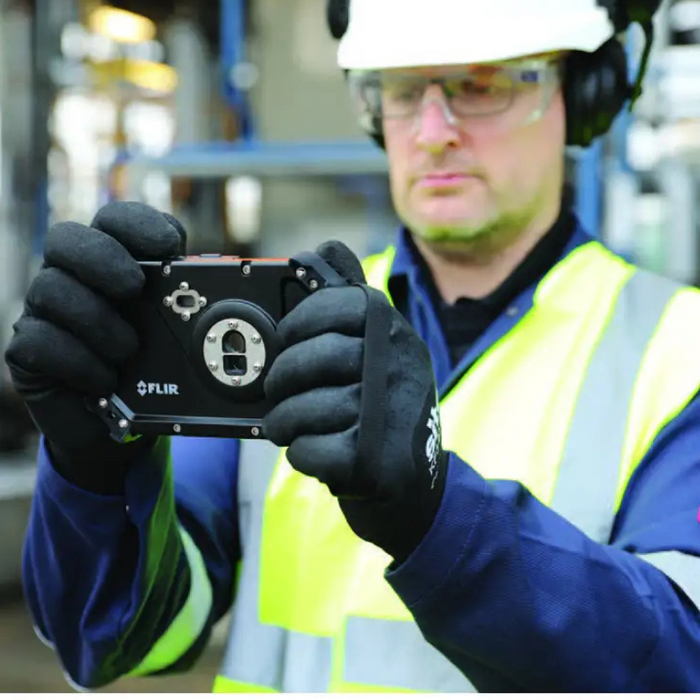 FLIR Compact Thermal Camera CX5 for Hazardous Locations with Wi-Fi MSX Technology and Ignite Cloud Connectivity 160 x 120 9 MHz