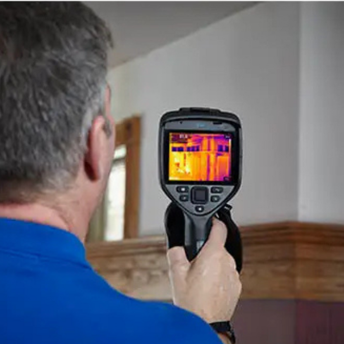 FLIR Advanced Thermal Imaging Camera E54 with Viewfinder MSX Technology FLIR Thermal Studio Pro NIST 24 Lens 320 x 240 30 Hz