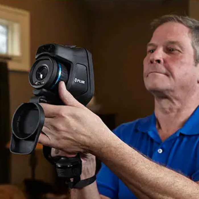 FLIR E54 Advanced Thermal Imaging Camera with Viewfinder MSX Technology Thermal Studio Pro and 24 Lens 320 x 240 30 Hz