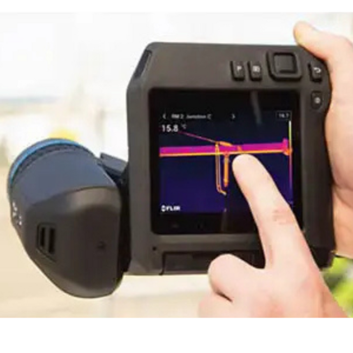 FLIR T560 Professional Thermal Imaging Camera 24/42 Lens with MSX UltraMax Thermal Studio Pro 640 x 480 -4 to 2732F 30 Hz