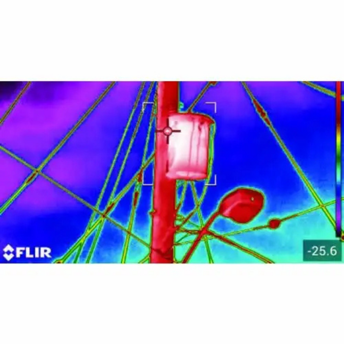 FLIR T840 High-Performance Handheld Thermal Camera with Viewfinder, MSX, UltraMax, and Thermal Studio Pro, 464 x 348, 30 Hz