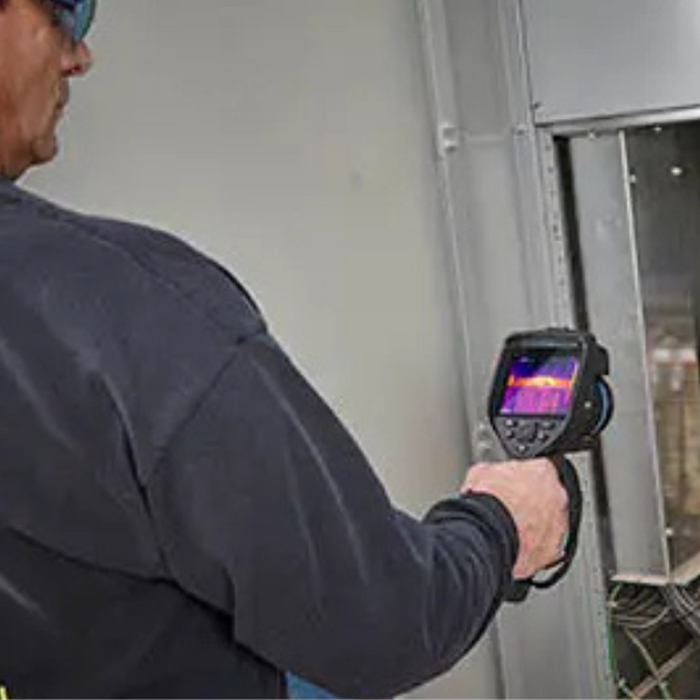 FLIR E76 Advanced Thermal Imaging Camera with Viewfinder MSX UltraMax FLIR Thermal Studio Pro NIST 24mm Lens 320 x 240 30 Hz