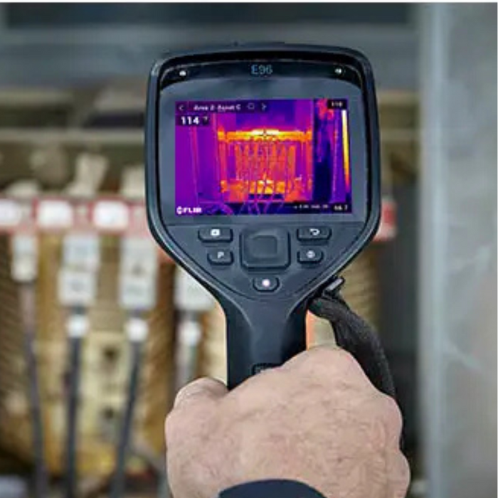 FLIR E96 Advanced Thermal Imaging Camera 640 x 480 30 Hz with Thermal Studio Pro Software UltraMax and NIST Calibration